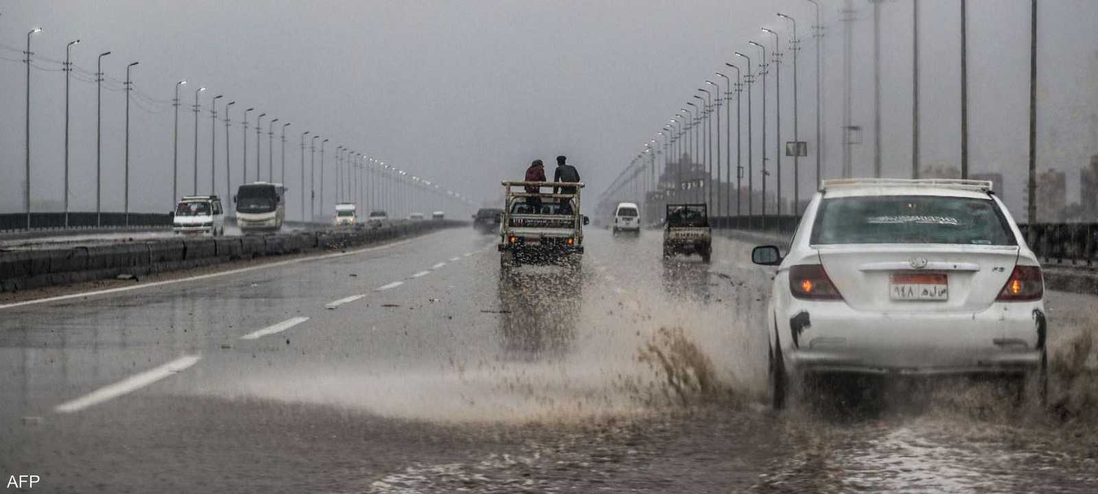 صورة أرشيفية تظهر سوء الأحوال الجوية في القاهرة