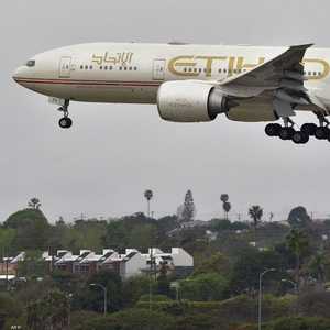 قيود على القادمين للإمارات من دول أفريقية