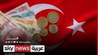 الليرة التركية تقفز بأكثر من 50% أمام الدولار