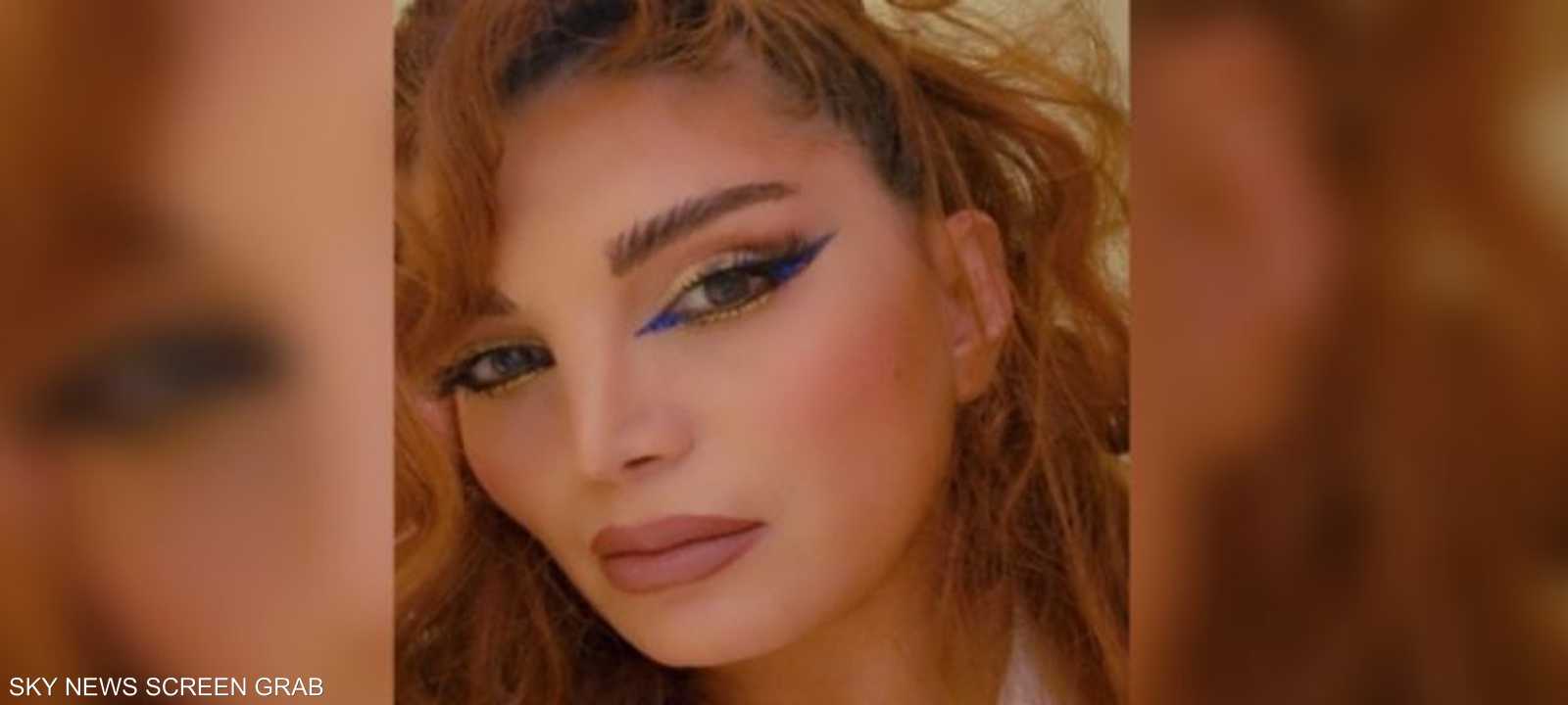 تعتبر العيون الجزء الأجمل في وجه الأنثى