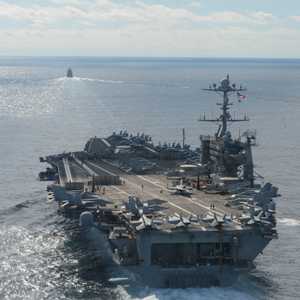 حاملة الطائرات هاري إس ترومان