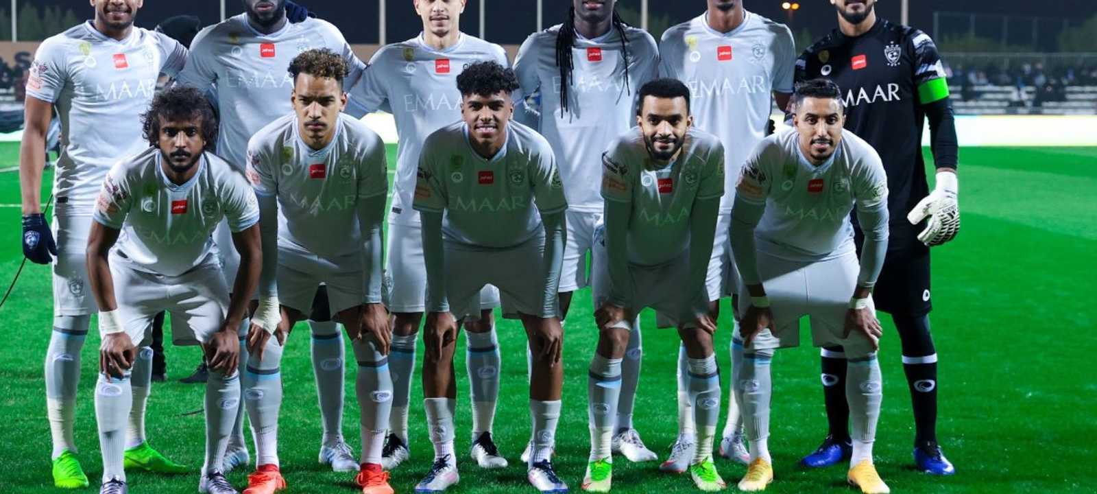 لاعبو نادي الهلال السعودي.