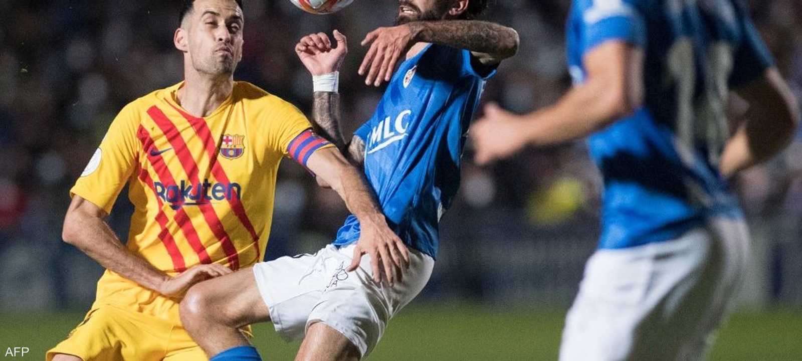 جانب من المباراة بين برشلونة وليناريس ديبورتيفو.