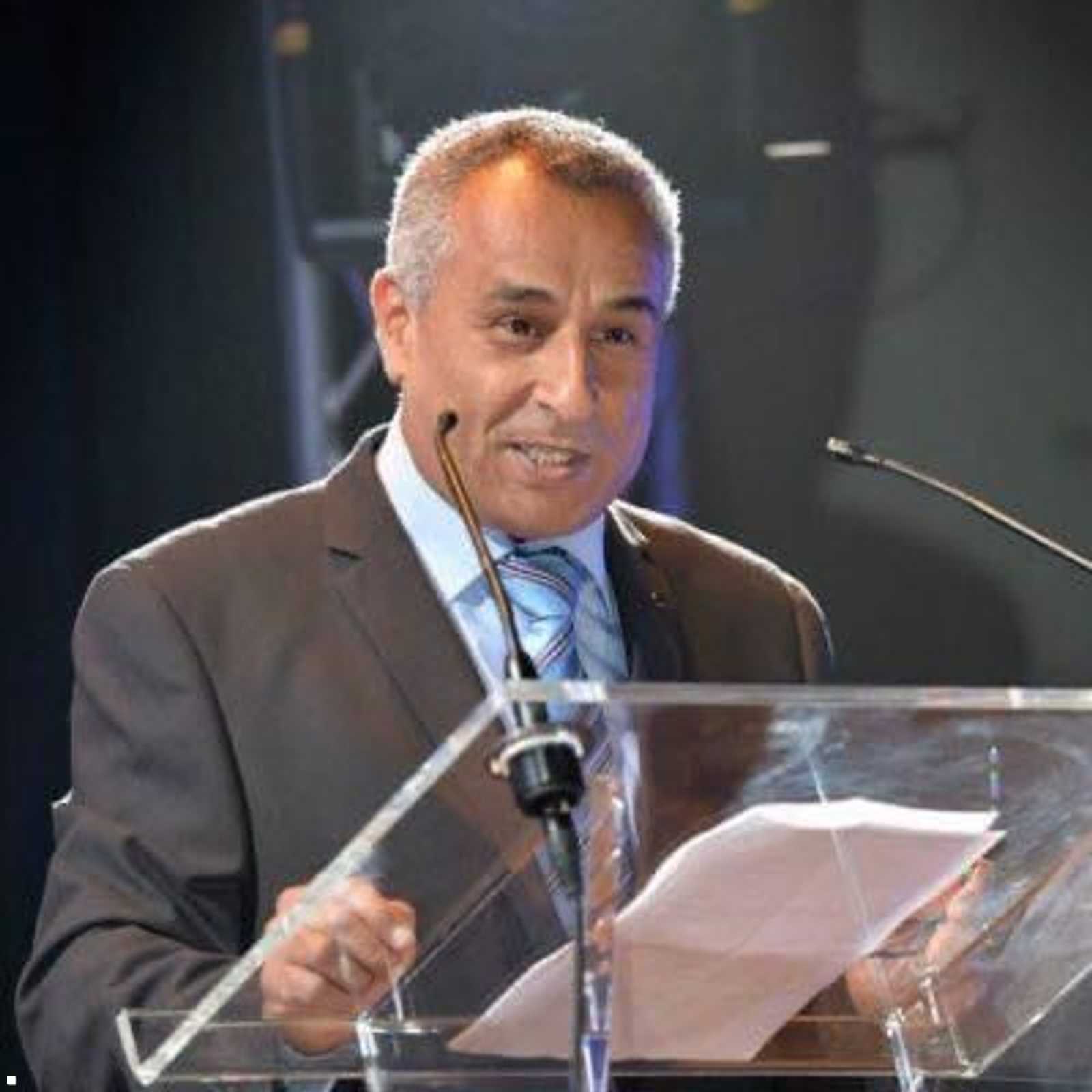 المتخصص في علم الجراثيم، البروفيسور محمود حلبلب