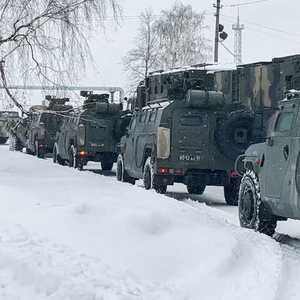 قوات روسية في طريقها إلى كازاخستان