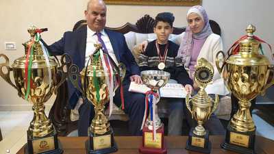 بذكاء خارق.. طفل أردني يحقق بطولة العالم في الحساب الذهني