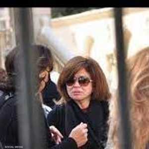 إلهام شاهين قالت إنها لم تنتبه لسقوط الحجاب أثناء الصلاة