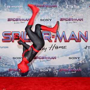 الفيلم لا يزال يتحدى في ظل إجراءات كورونا.