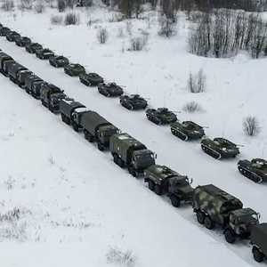 أرشيفية لعربات عسكرية روسية لحظة الاستعداد للتوجه لأفغانستان