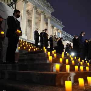 الهجوم على مبنى الكونغرس أدى إلى أضرار بشرية ومادية.