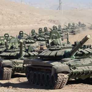 روسيا حشدت قوات ضخمة على حدود أوكرانيا