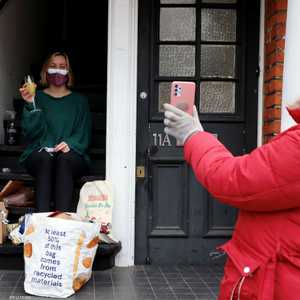 في العزل الذاتي لا يمكن تجاوز عتبة البيت