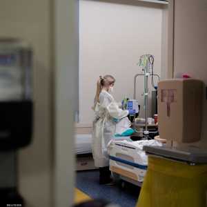 اعتقد الولد أن سبب وفاة والده بسبب كورونا.