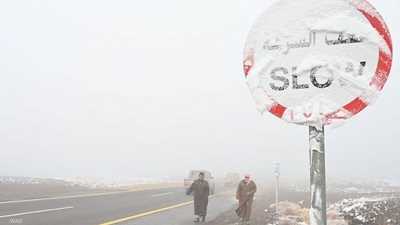 السعودية تشهد بردا غير مسبوق.. الثلوج تغطي 6 مدن