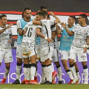 التطعيم إلزامي في مباريات موسم 2022 في البرازيل