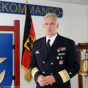 شونباخ قال إن بوتن يستحق الاحترام