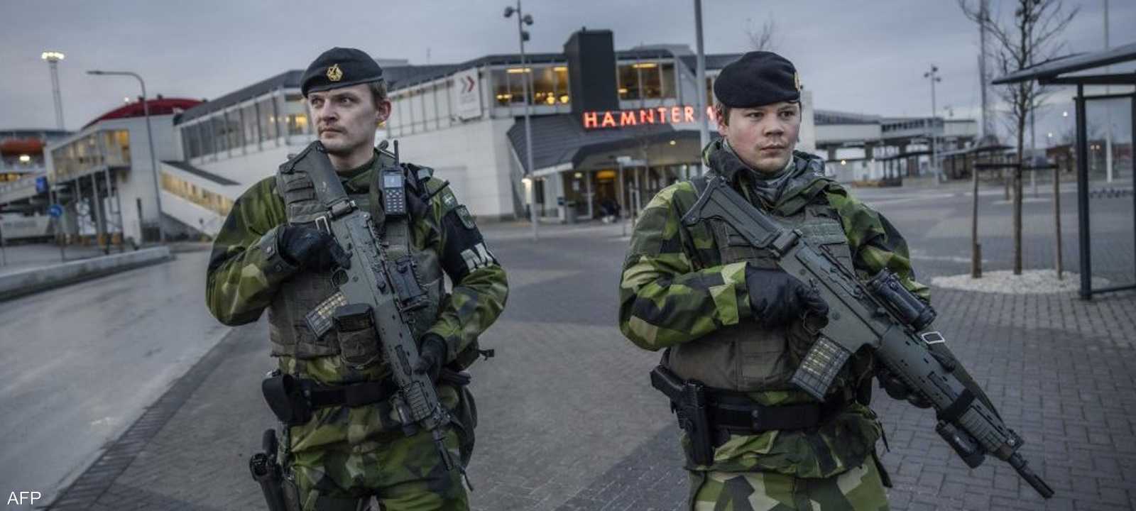 التوتر بين الغرب وروسيا على أشده بسبب أزمة أوكرانيا.