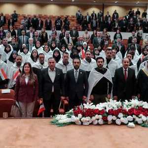 شهدت جلسة البرلمان العراقي الأولى فوضى