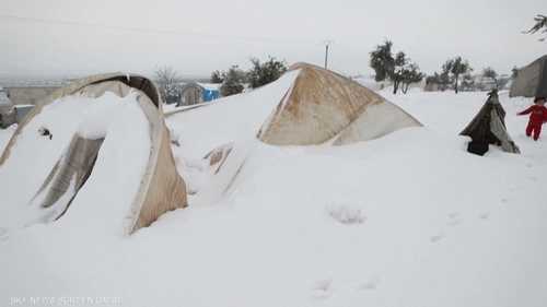 سوريا.. انهيار خيام على ساكنيها بسبب الثلوج