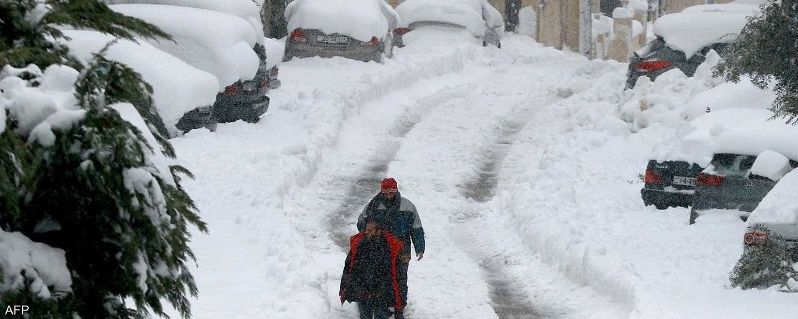 الثلوج كست العاصمة الأردنية