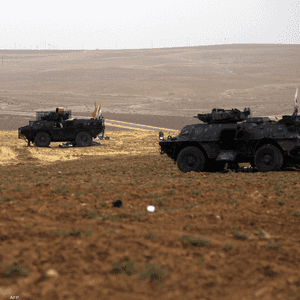 صورة أرشيفية لقوات عراقية على الحدود بين العراق وسوريا