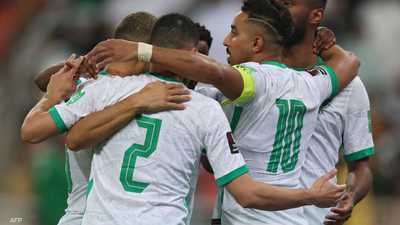 السعودية على بعد فوز من نهائيات كأس العالم بتغلبها على عُمان
