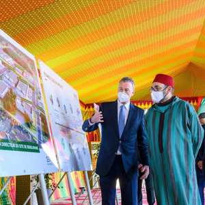 العاهل المغربي يفتتح أعمال إنشاء مصنع اللقاحات