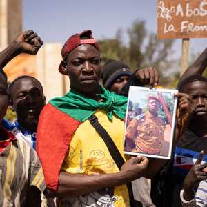 بوركينافاسو لها سجل طويل من الانقلابات