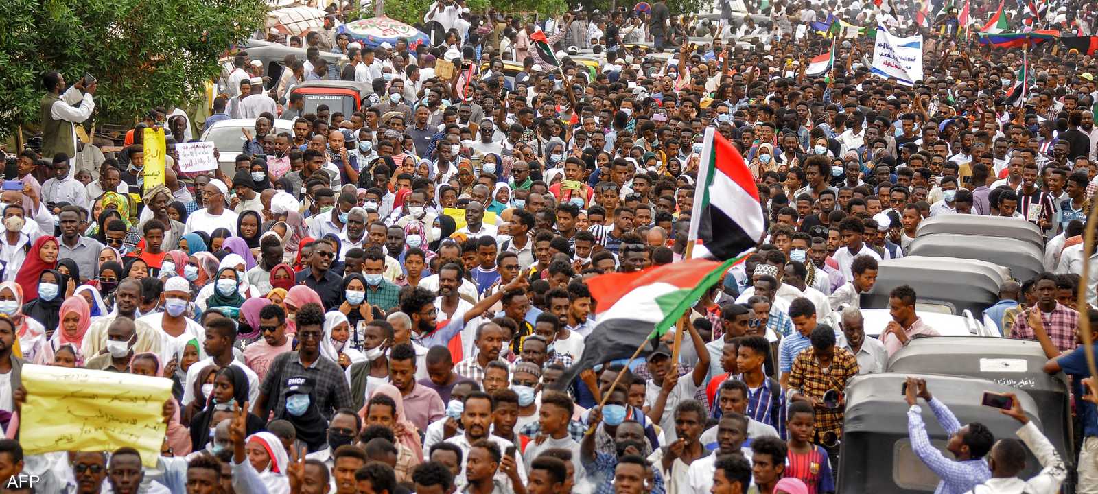 مسيرة مطالبة بالحكم المدني في السودان