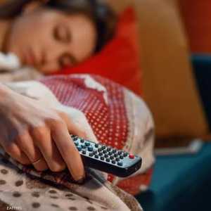 النوم في ظل التلفزيون مضر بالصحة