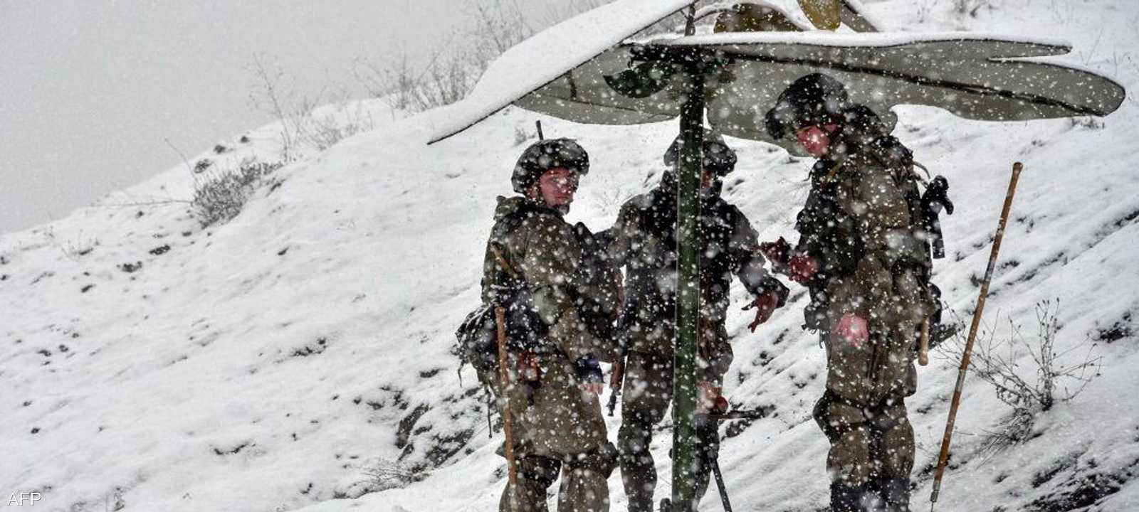 صورة أرشيفية لجنود روس