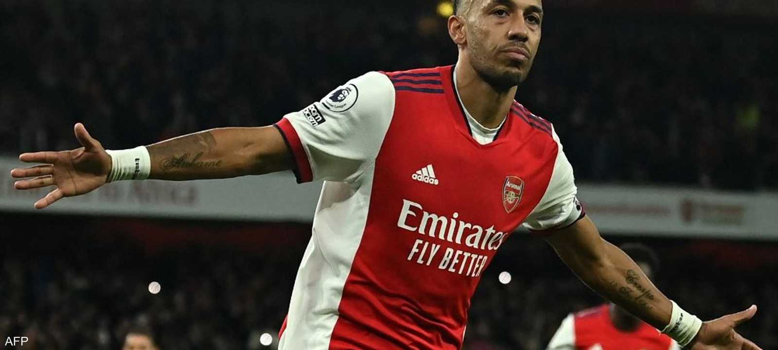 المهاجم الدولي الغابوني أوباميانغ.