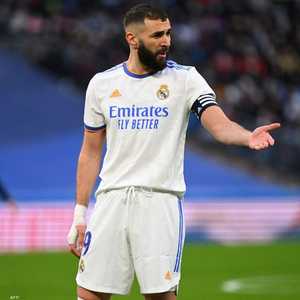 لاعب ريال مدريد كريم بنزيمة.