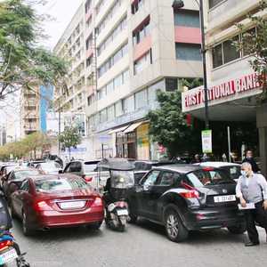 يشكل قطاع السيارات الموازية (المستعملة) موردا مهما للخزينة