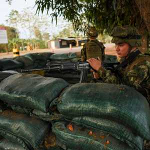 عناصر من الجيش الكولومبي في أراوكا الحدودية