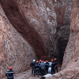 عمل على قدم وساق للوصول للطفل ريان