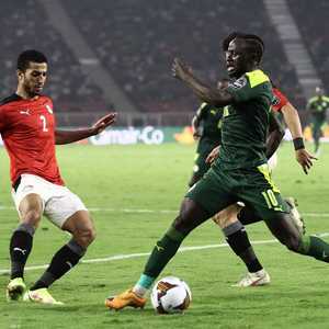 عبد المنعم استبسل أمام السنغال