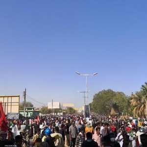 مواكب أم درمان توجهت نحو البرلمان