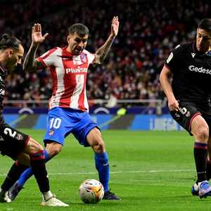 جانب من مباراة أتليتيكو مدريد وليفانتي.