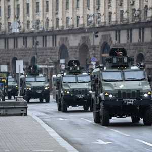 آليات عسكرية أوكرانية في كييف