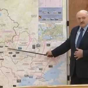 لوكاشنكو يعرض خريطة العمليات العسكرية في أوكرانيا ومولدوفا.