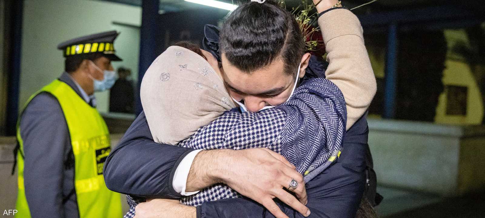 الطلبة العائدون من أوكرانيا استقبلوا بحرارة في المغرب