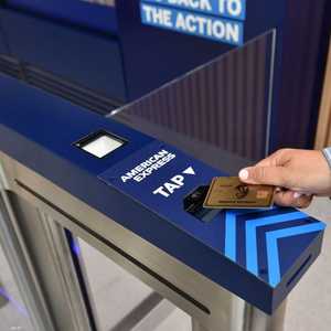 بطاقات أميركان إكسبرس لن تعمل بأجهزة الصراف الآلي في روسيا.