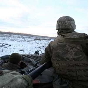 جنود أوكرانيون على الجبهة