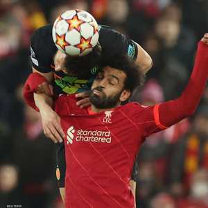 بيرسيتش في صدام كروي مع صلاح