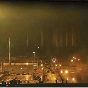 جانب من اشتباكات قرب محطة زابوريجيا في 4 مارس الجاري.