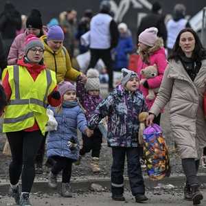 اللاجئون الأوكرانيون نزحوا إلى أكثر من دولة مجاورة لبلدهم.