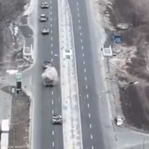 لحظة استهداف رتل روسي في أوكرانيا