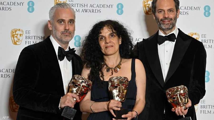 حصد فيلم "قوة الكلب" الجائزة الأولى في حفل توزيع جوائز الأكاديمية البريطانية لفنون السينما والتلفزيون، وفاز بجائزة أفضل فيلم، كما حصلت مخرجته جين كامبيون على جائزة الإخراج الأولى.
