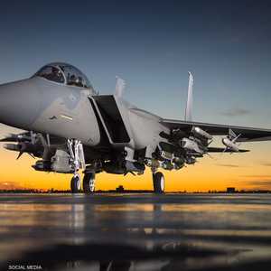 شركة بوينغ تقوم بتصنيع المقاتلة طراز إف-15